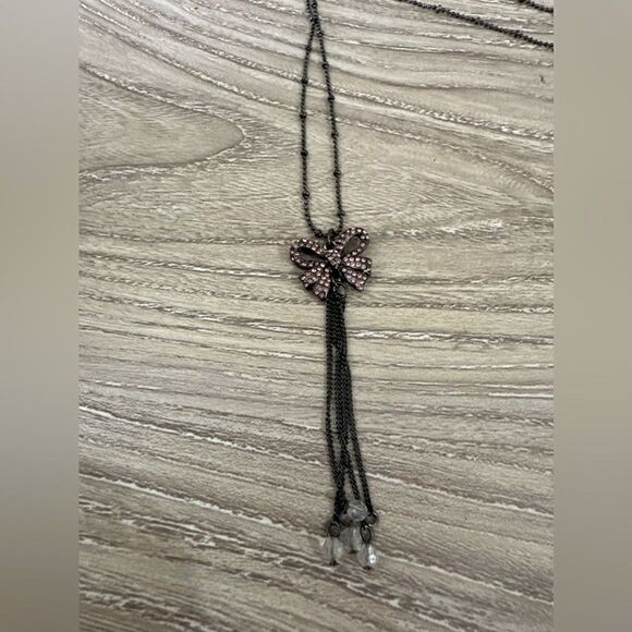 Betsey Johnson bow necklace - Picture 1 of 5